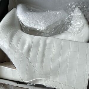 FASHION NOVA White Croc Block Heel  Ankle Boots Bootie